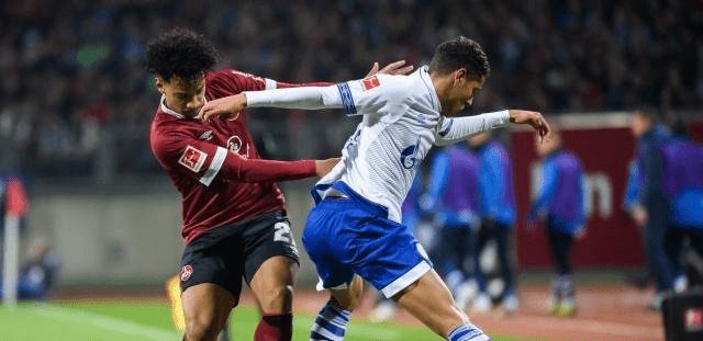 也是对她贡 也是对她贡