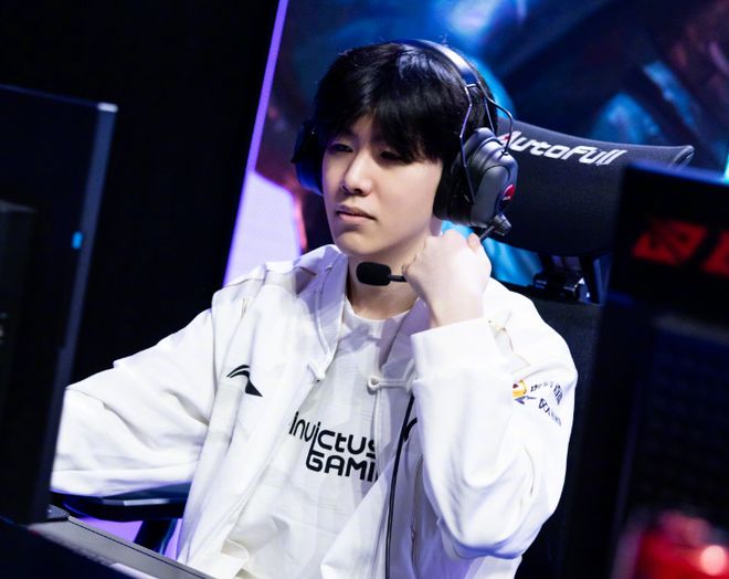 队协作的综 队协作的综