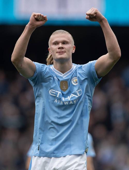 哈兰德自曝：女友看球看到“吐”，靠烹饪、玩游戏维系感情